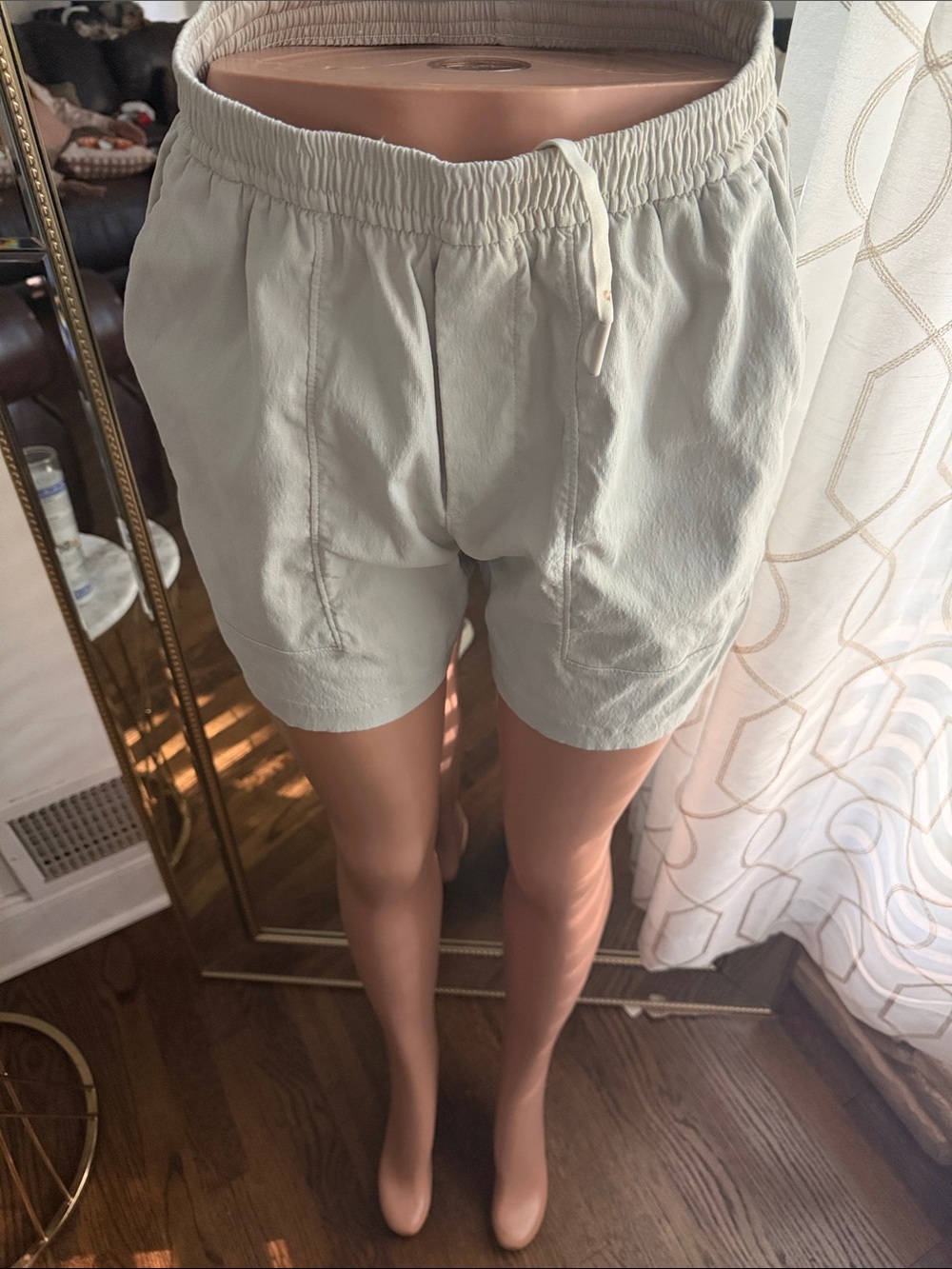 lululemon athletica Cream Elastic-Waist Athletic Shorts